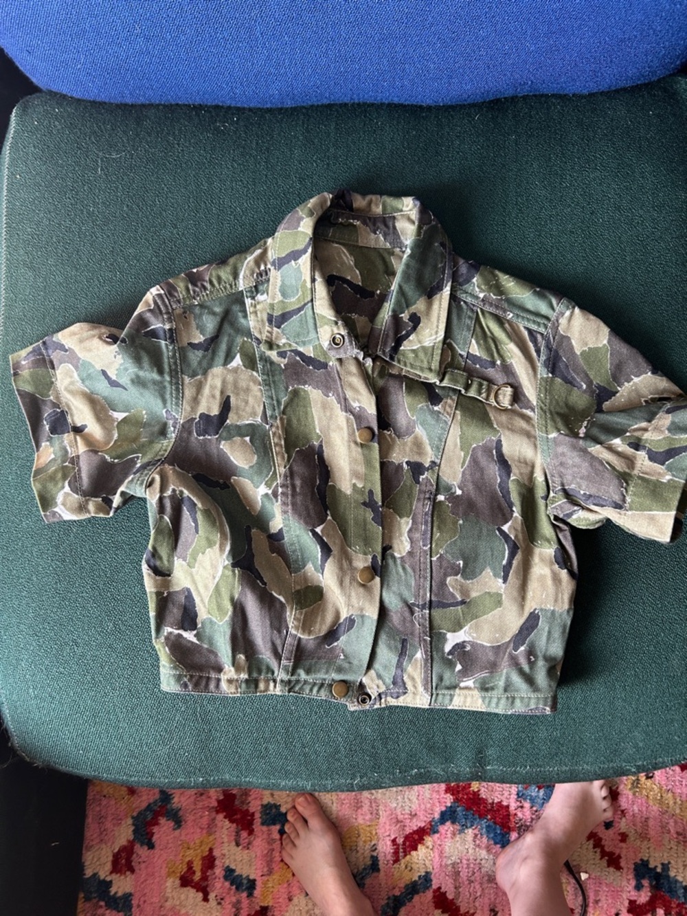 SUK Workwear Camo Button-Front Cropped Short Sleeve Jacket